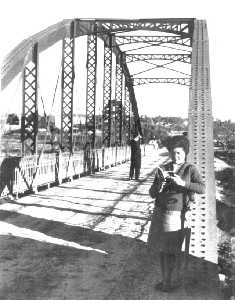 El puente de hierro en 1963.