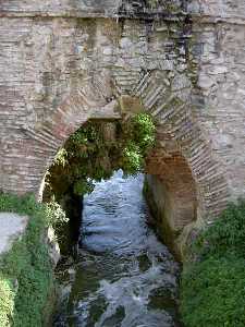 Acueducto de origen romano 