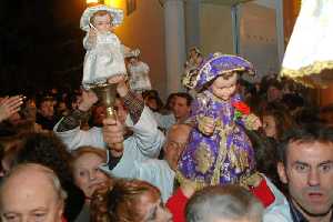 Procesi�n de los Ni�os [Abar�n_D�a del Ni�o]