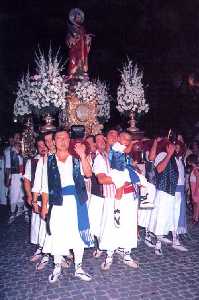 Procesin San Bartolom por las calles de Cieza [Cieza_Fiestas Patronales San  Bartolom]