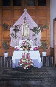 Altar de los Mayos en la pedan�a Guadalupe [Folclore_Los Mayos] 