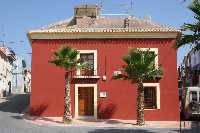 Plaza del Reloj de Campos del R�o 