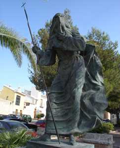 Escultura en honor al nazareno [Cehegn_Semana Santa]