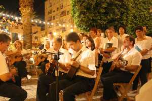La msica invade las calles de Lorqu 