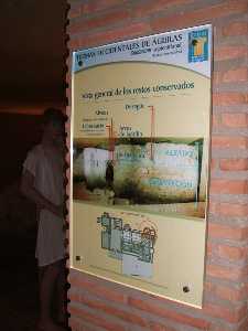Panel explicativo de los restos 