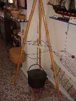  Caldero y Pernillas 