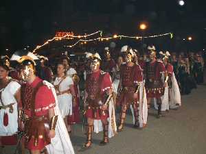 Tropas y Legiones llegando al campamento 