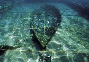 Barco fenicio de Mazarrn [Yacimiento Playa de la Isla Mazarrn]