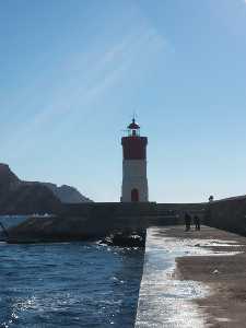 Faro en la Diputaci�n de San Antonio Abad 