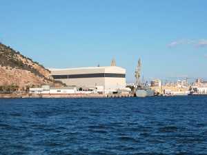 Nave para reparaci�n de yates de lujo en Navantia 