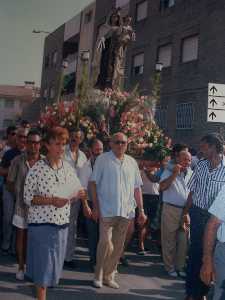 Procesi�n por las calles 
