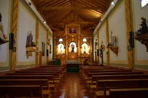 Interior de la Ermita de San Bartolom� de El Sabinar 