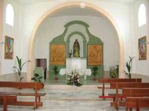 Interior de la ermita de Los Torraos en Ceut