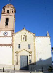 Fachada principal de la iglesia de Nuestra Se�ora del Rosario de Sucina