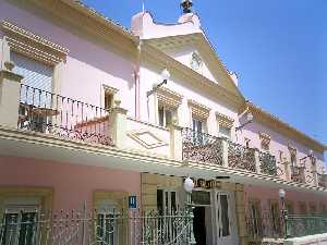 Fachada del actual Balneario de Fortuna