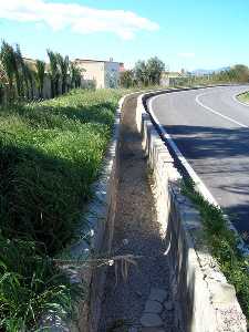 Acequia junto a la Asociaci�n de Mujeres