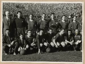 Mr Daucik, Velasco, Seguer, Biosca, Segarra, Gonzalvo III, Flotatas, Tejada, Bosch, Basora, Kubala y Manchn (1953-54) 