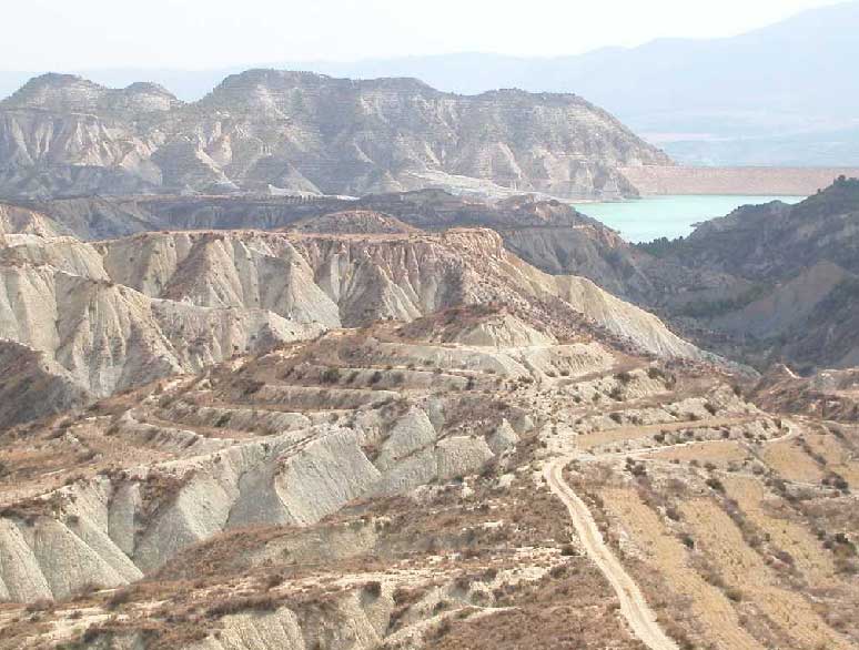 Barrancos de Gebas y pantano